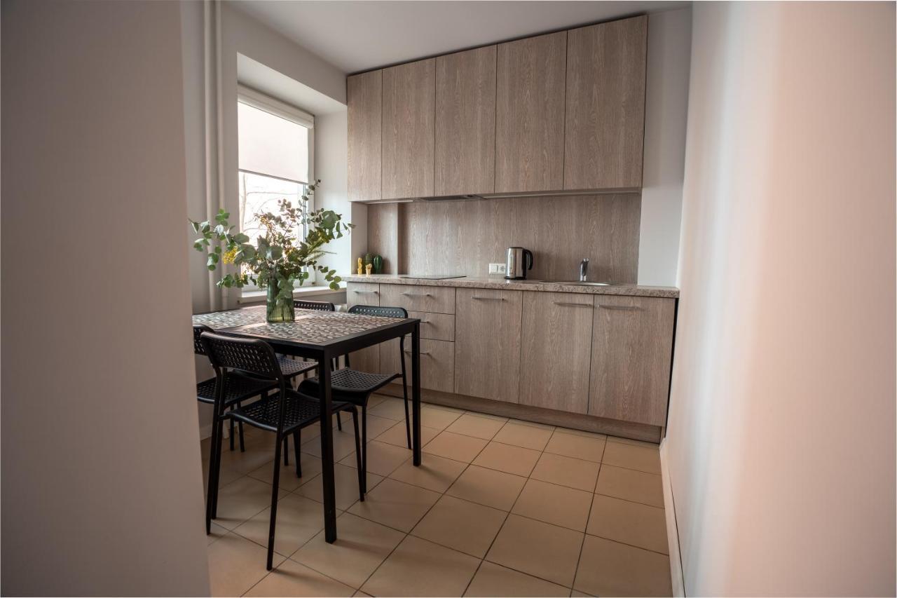 Lovely Apartment In The City Center Kaunas Exterior photo
